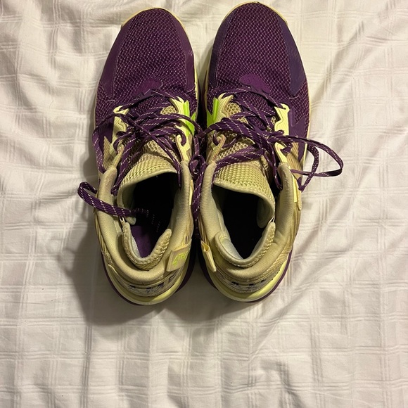 Dame 8 - Picture 2 of 3